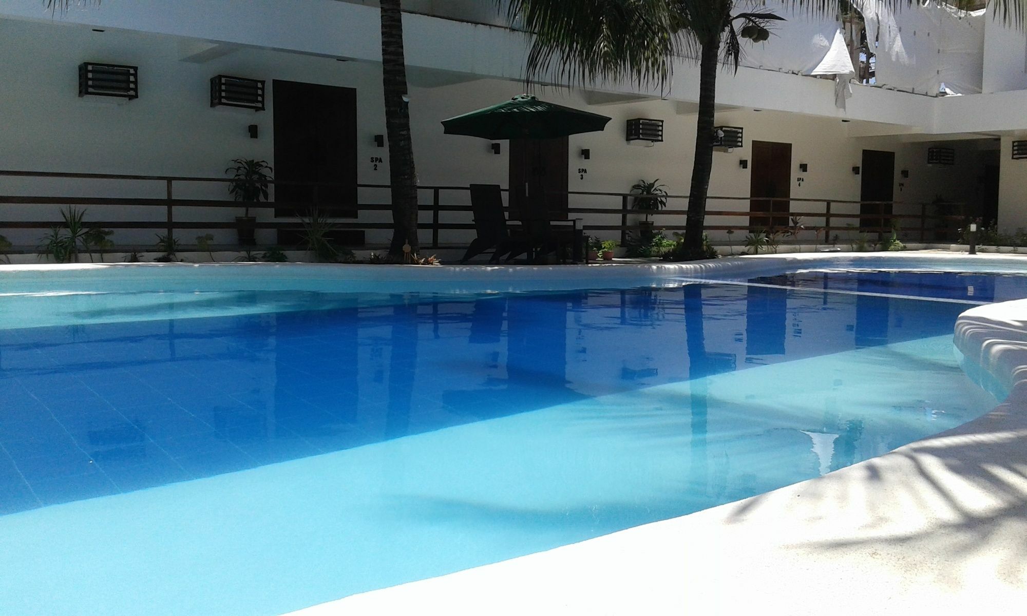 Feliness Resort Manoc-Manoc Zewnętrze zdjęcie